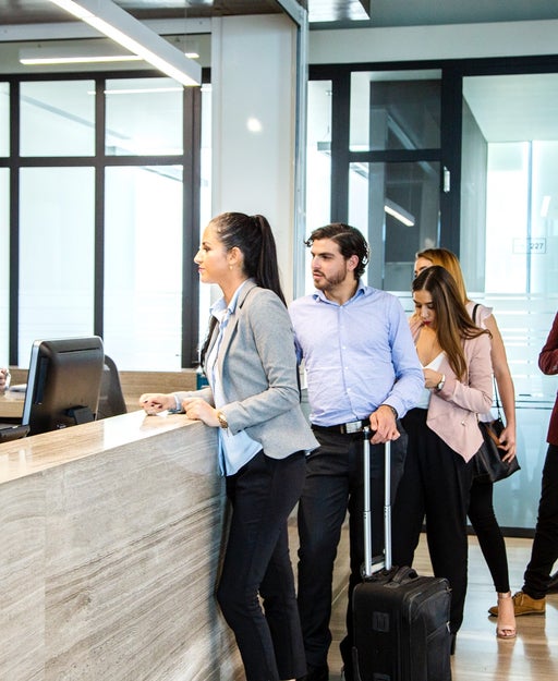 Marriott Bonvoy Boundless vs. Hilton Amex Surpass: Which hotel card is better?